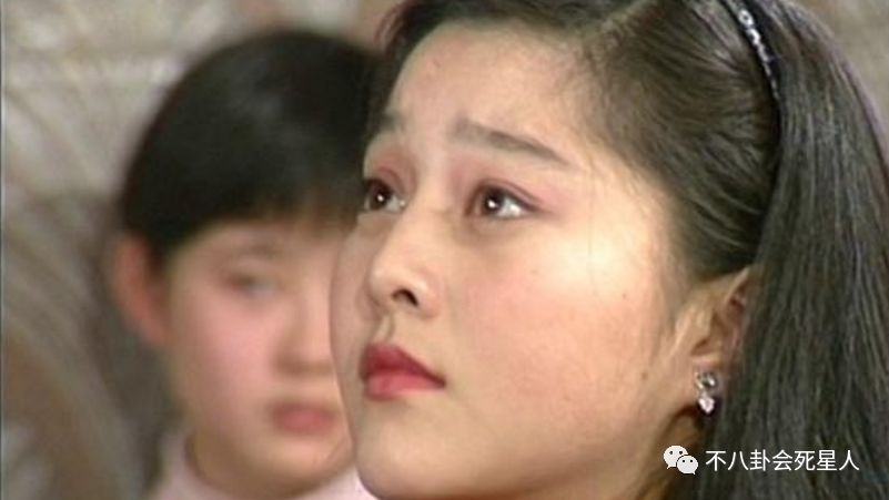 范冰冰总说自己没整容,可是她这部位的变化也太大了