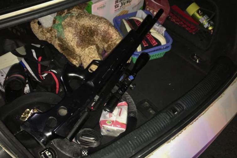 广德交警在一次查酒驾的行动中,发现一名驾驶人涉嫌酒驾,酒精含量达2