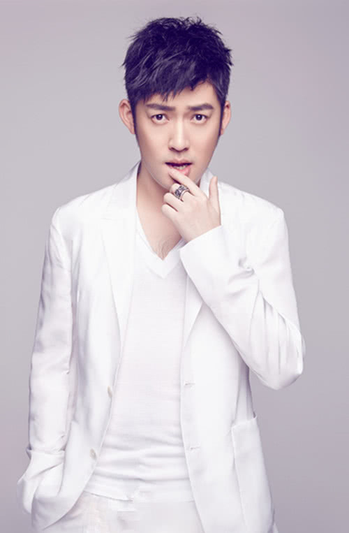 正剧大秦帝国之崛起掩盖各男主角潮范儿走出戏外他们帅出界