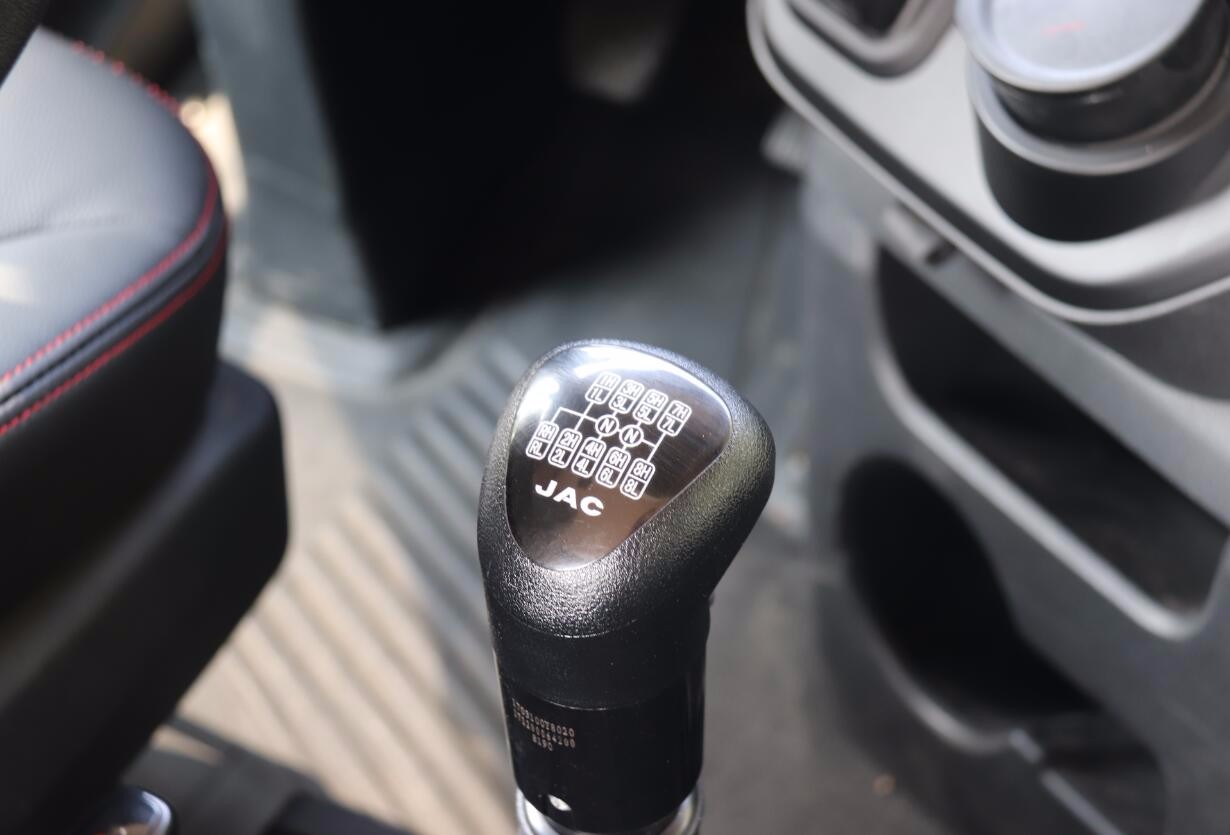 质的跨越——试驾江淮格尔发k7-新浪汽车