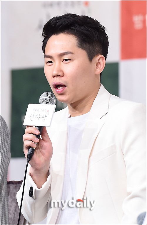 李笛梁世亨等艺人出席tvn真人秀《善查房》发布会_新浪看点