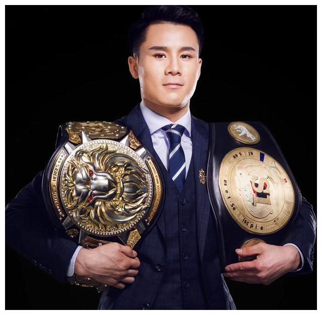 邱建良:期待拳击首战!拳迷:胜败不重要,重要的是这种挑战精神