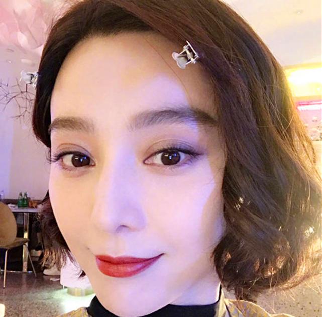 范冰冰俏丽短卷发,人美怎样都好看
