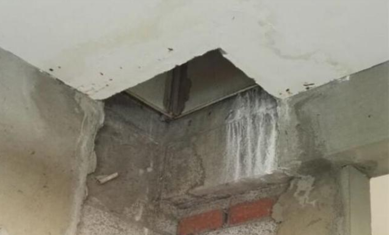 三楼也可以把烟道给拆掉?业主这样处理,邻居们表示不看好