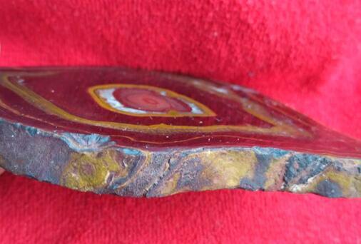 五彩石-最美的石铁陨石