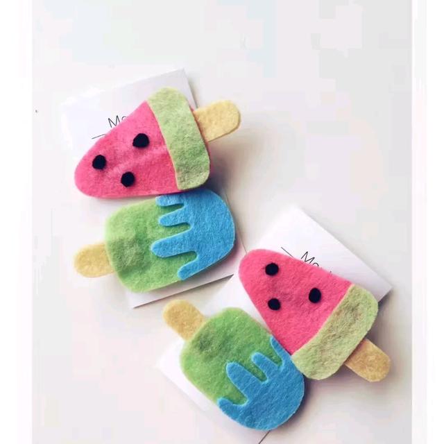 亲手为女儿做可爱的不织布发夹,让她亮丽十足!