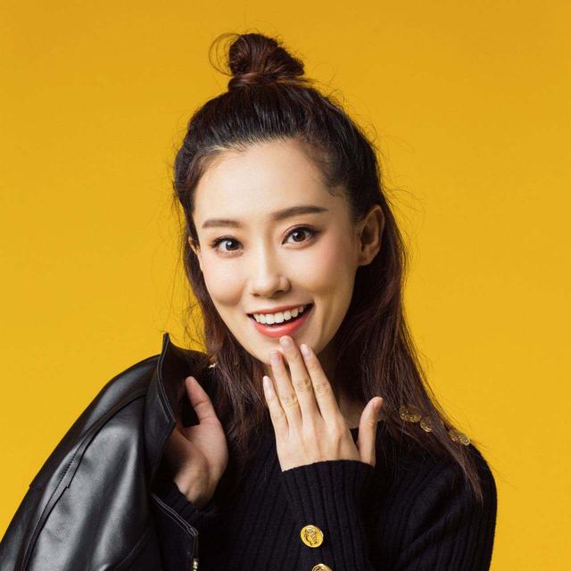 她一个科班的演员,却演了这么多年的小品,只因她理解小品的真谛