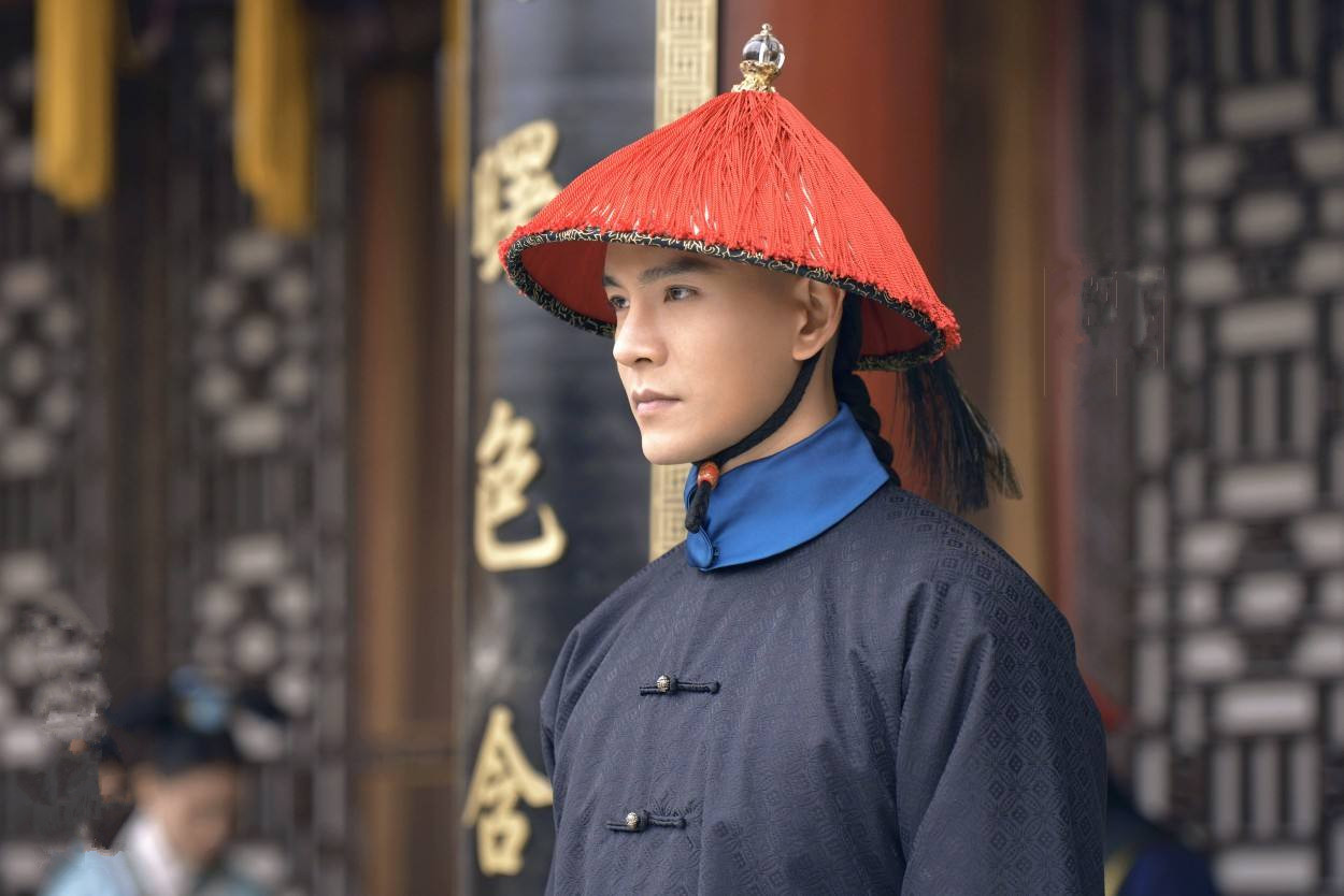 永琰的身世被怀疑,孩子不是皇上亲生的,这番动作后才相信了