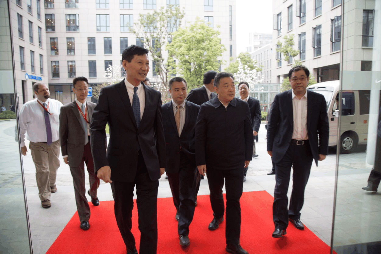 南通市领导莅临江苏赛麟视察指导工作