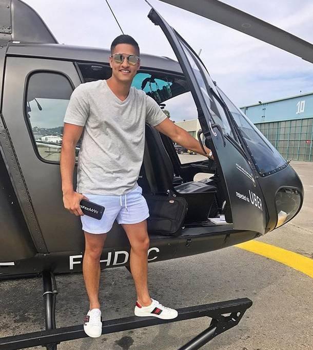 从摆摊到亿万富翁 男子携全家过奢靡生活