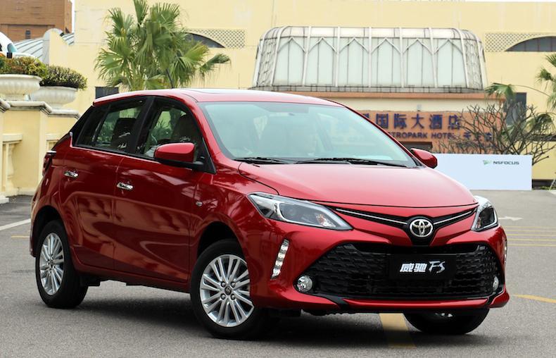 丰田的一款"家用车"油耗6l,配esp 上坡辅助,全新售价6万左右