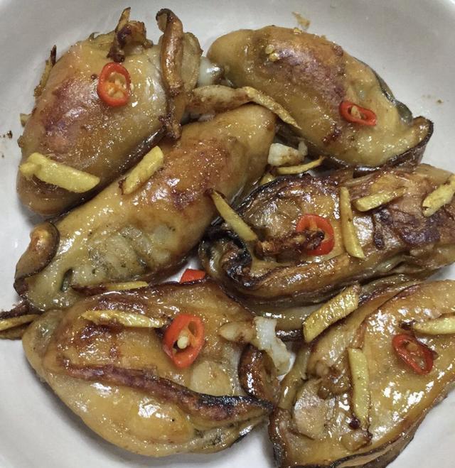 爆炒生蚝干,一道非常简单又快速的下酒菜