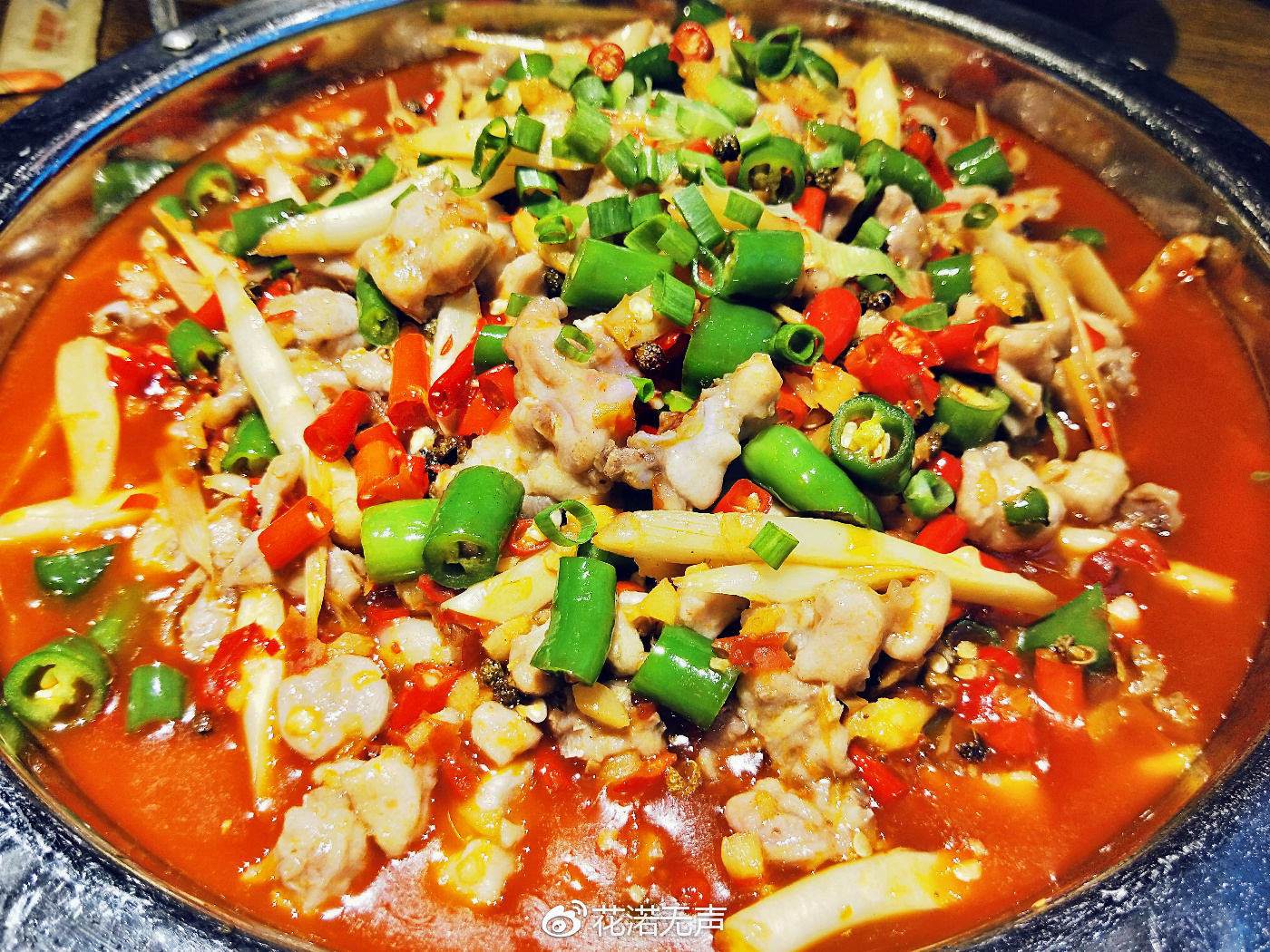 嘎嘎鸭脑壳,辣到停不下来