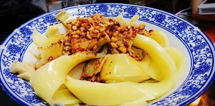 这六种甘肃美食值得品尝,每一种都是极具特色的小吃!