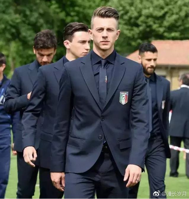 德国男模队出征世界杯(1,2,3图)