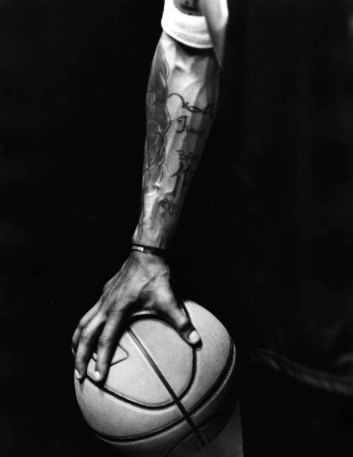 一组艾弗森黑白美照