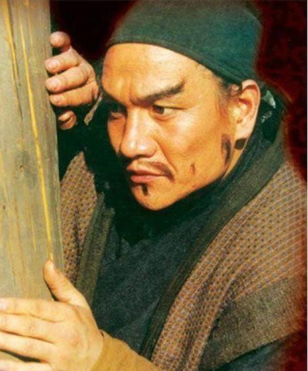 猥琐的小蟊贼时迁为何能坐上梁山头领的交椅?