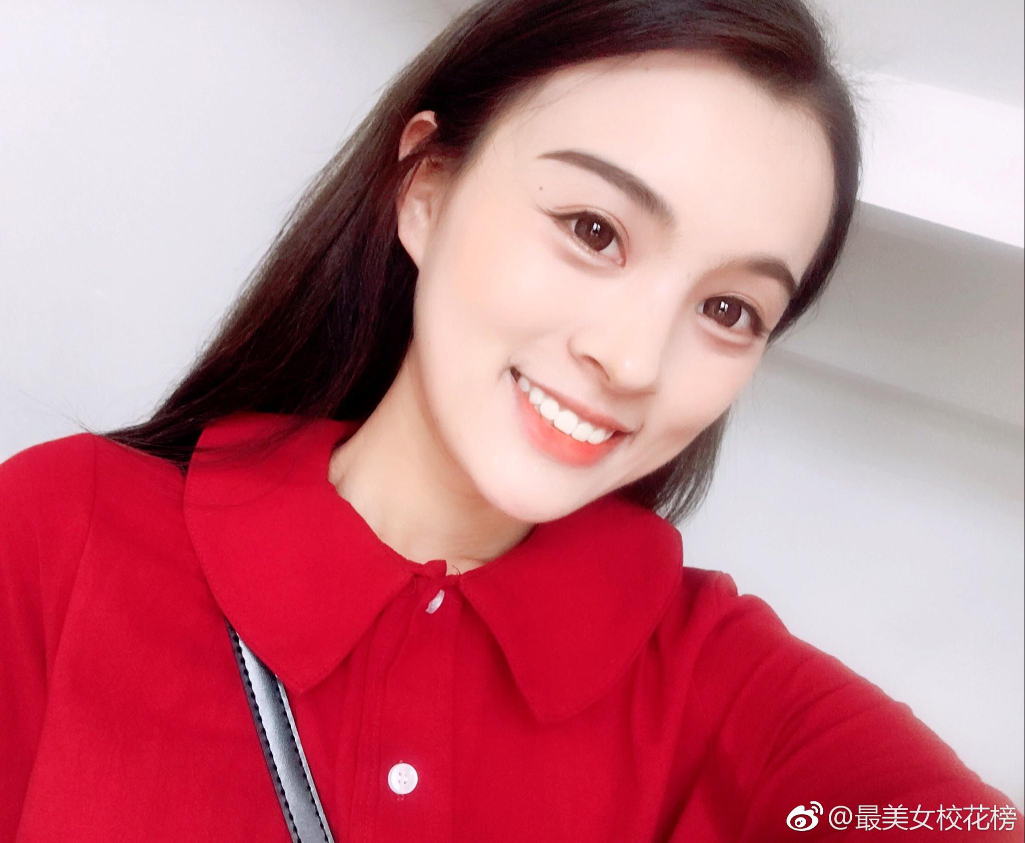 任璐瑶厦门理工学院19岁169cm46kg来自贵州遵义