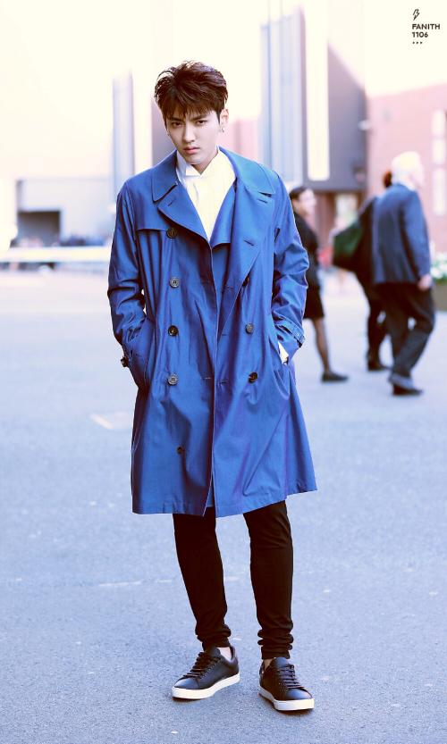 网友:请求封杀吴亦凡,别让他在给中国歌手抹黑了!