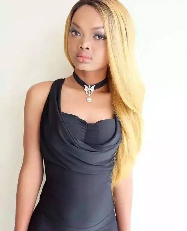 泰国一姑娘长相丑陋,从小被别人嘲笑,如今因为长相成为世界名模