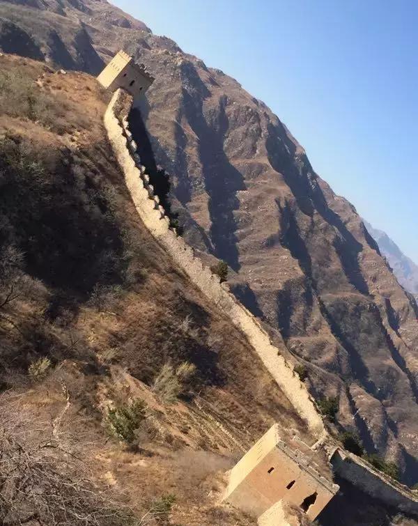 太震撼了中国唯一一座保存最完整的明长城竟隐藏在大保定