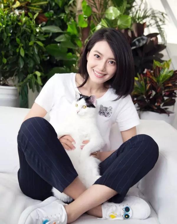 已为人妻的高圆圆依然是每个人心中的女神