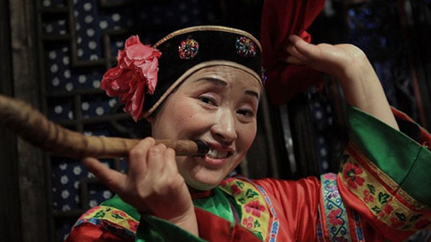 成亲当天新娘逃婚,媒婆:那娶我女儿!没想到挑中天下最牛女婿