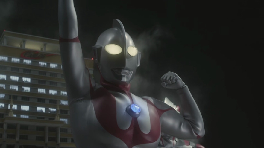 罗布奥特曼美剑再次出现手中有光属性初代和暗属性贝利亚