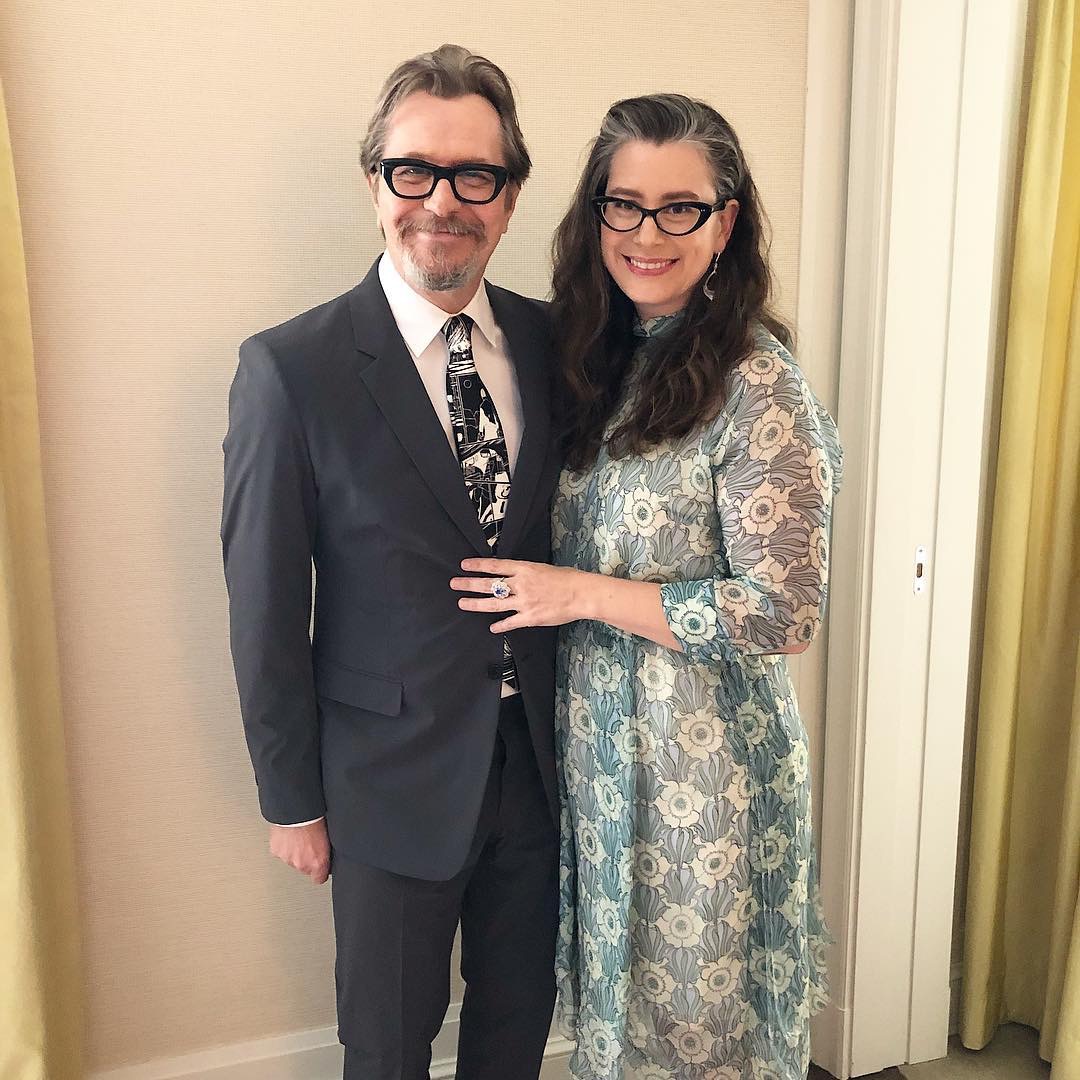 gary oldman 出席纽约普拉达时装秀