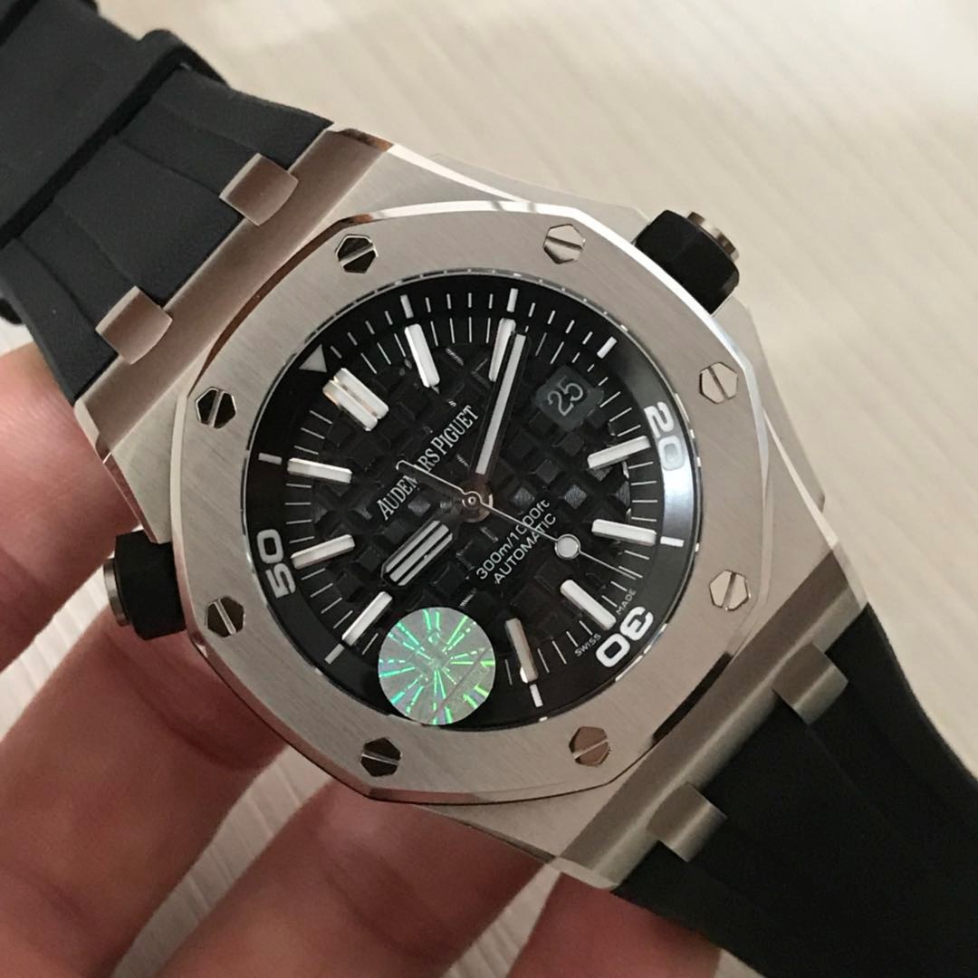 jf爱彼ap皇家橡树离岸型经典15703充满男神的阳刚之气