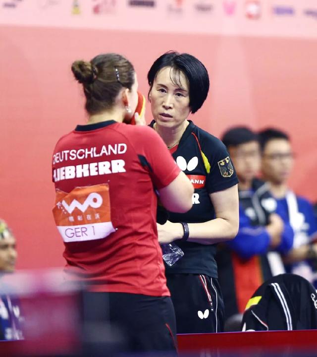 没进过国家队,赴德打球后,她创造了欧洲乒乓球的历史|施婕|国家队