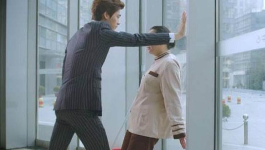 李易峰都壁咚过谁?对李沁很霸道,张慧雯很温柔,竟然连她也下手