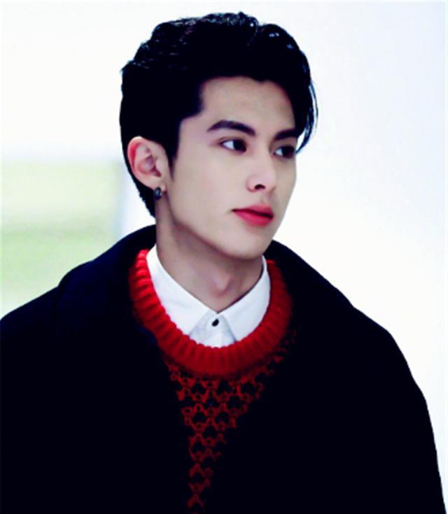 最新人气小鲜肉王鹤棣,性格不羁的"道明寺",了解一下