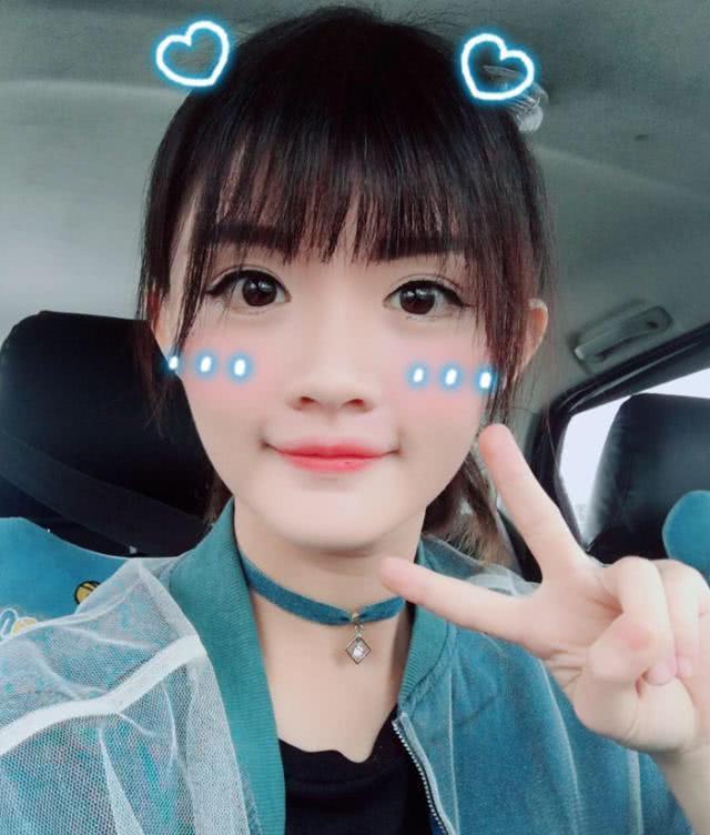 王雪晶8岁出唱片红遍大江南北,如今31岁坚持唱歌却无人问津!