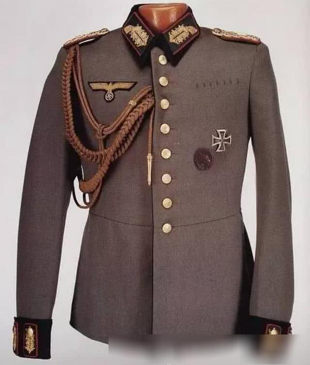 二战德国陆军礼服图片