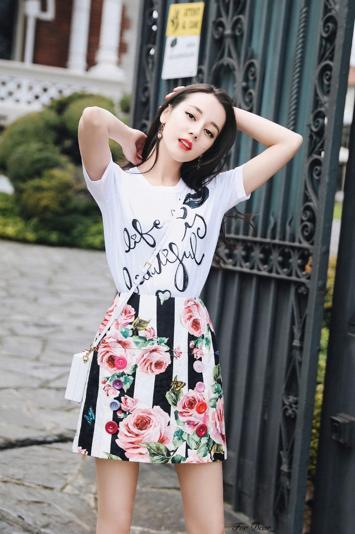 迪丽热巴花裙子合辑穿老土的花裙子却美得一塌糊涂