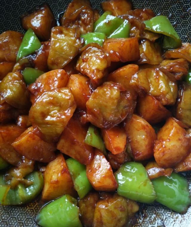 教你正宗的地三鲜制作方法比肉菜好吃10倍老人小孩子都爱吃