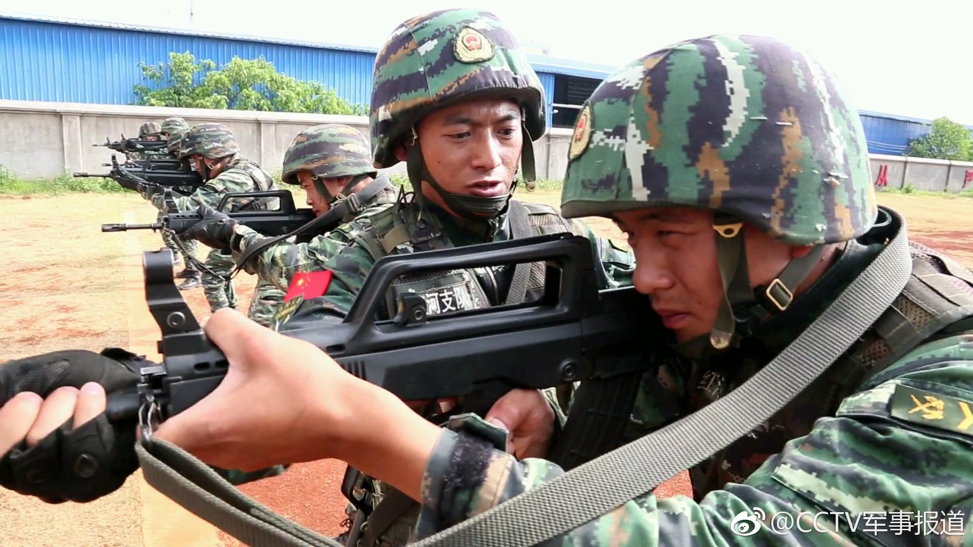 大家一起认识怒江大山傈僳族小伙-武警云南总队红河支队机动中队排长