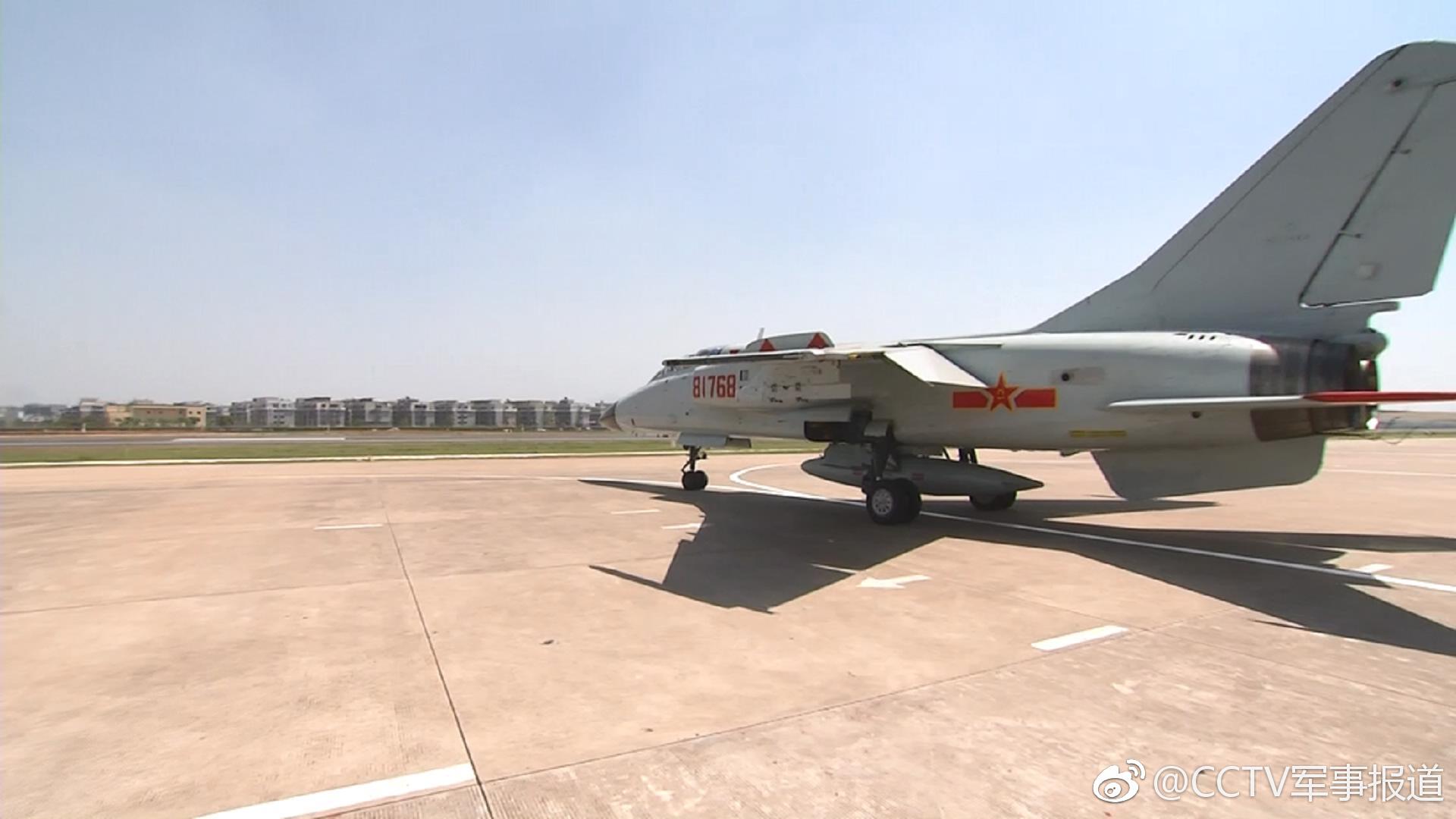 东海舰队航空兵某旅成功组织大强度跨昼夜训练