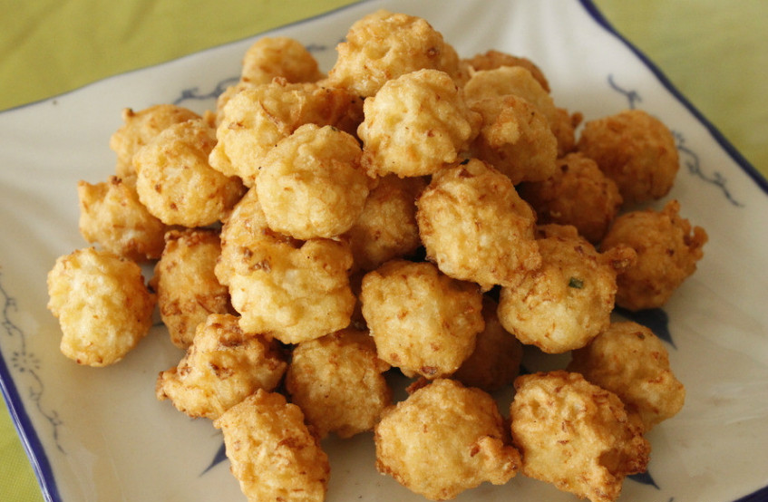 酥丸子不用买农村大妈教你在家自制外酥里嫩一人一碗吃不够