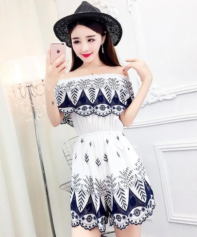 你还需要条连衣裙才更唯美