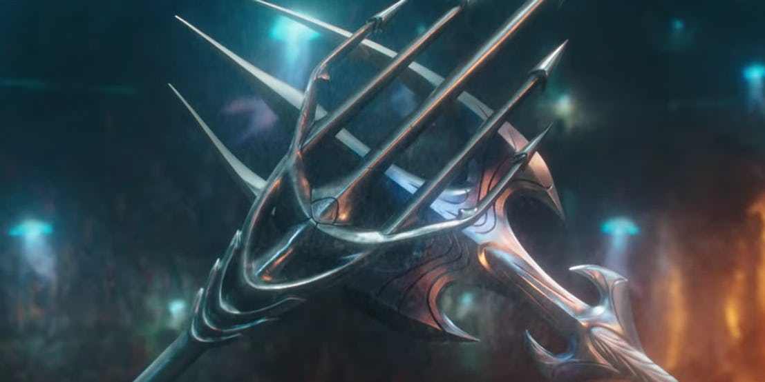 海王标志动作是空手接三叉戟,首款预告片17个细节你发现了吗?