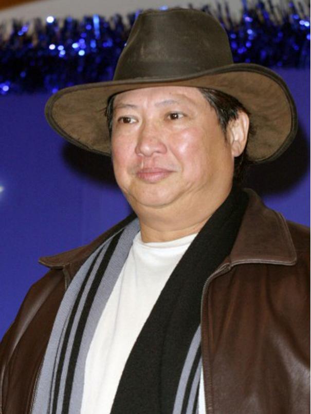 李连杰曾被他踢伤,洪金宝见他就怕,网友:只能让李小龙来了!