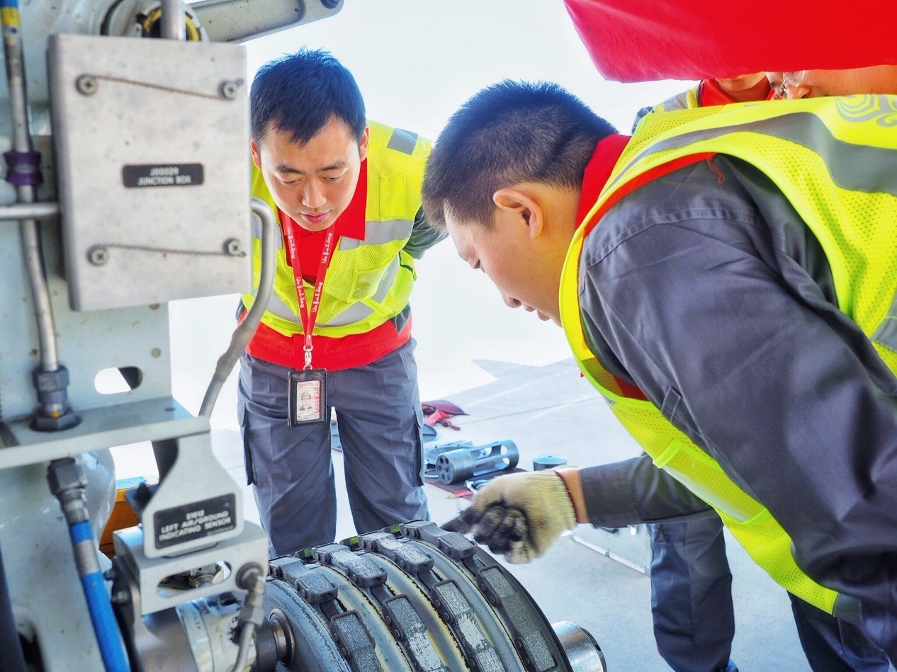 落实"三基"建设 海航技术多地同时开展维修技能比武大赛__财经头条