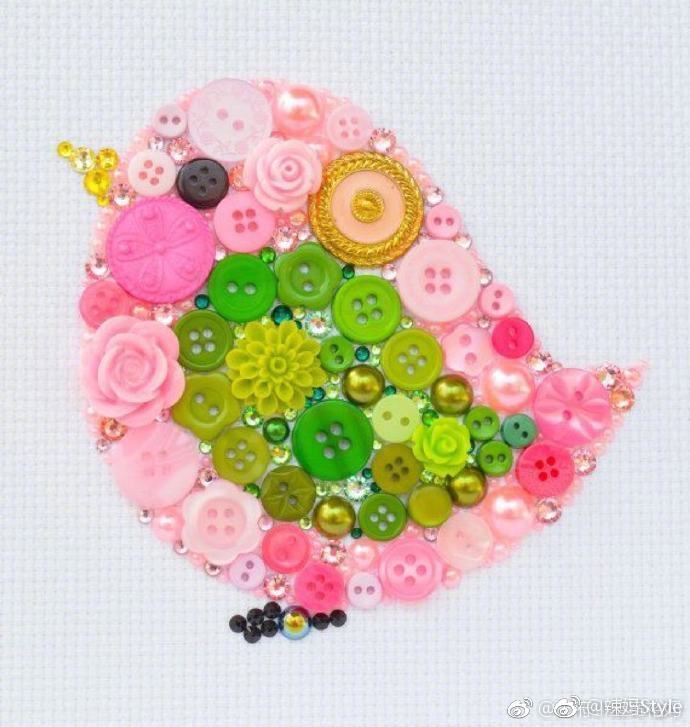 纽扣也能作画,还挺美的~去买些颜色不一样的扣子