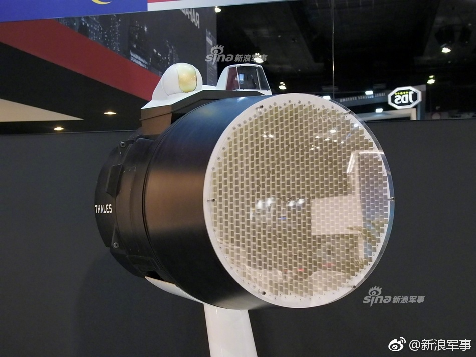 曾与我枭龙有未解之缘!法国展出阵风战机与M