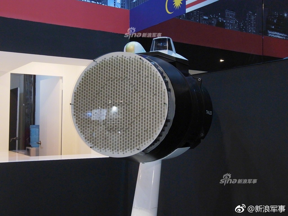 曾与我枭龙有未解之缘!法国展出阵风战机与M