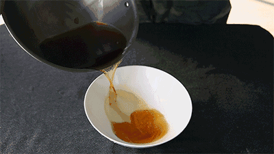 和暖男比,红糖才是妇女之友啊……补血养气色,来碗热热的红糖水生娃坐