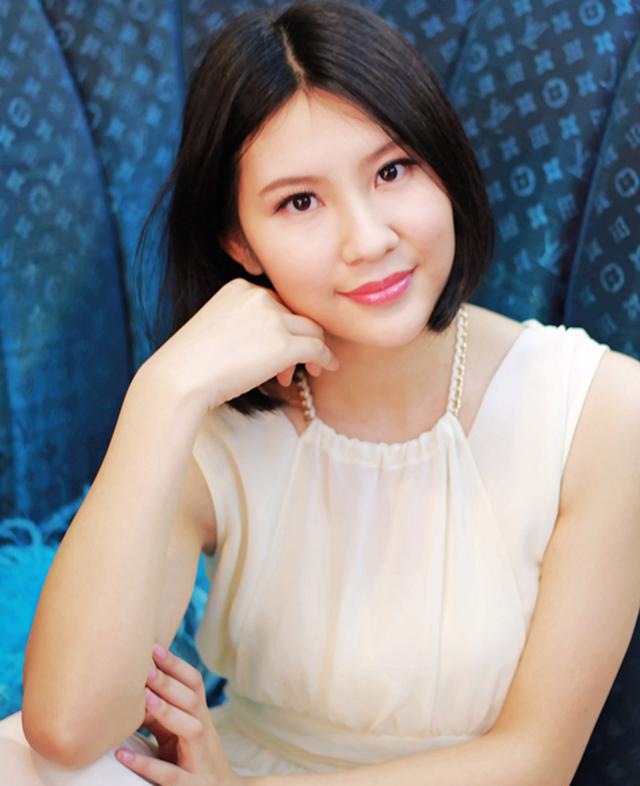 我到荆门某别墅做保洁女主人笑容可掬的监视着还把我送出小区