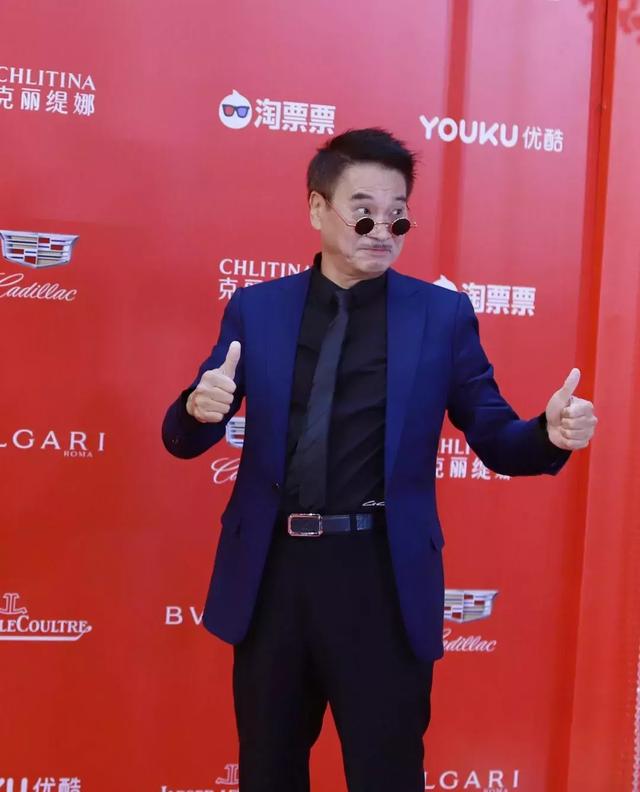 吴孟达红毯也不忘搞笑~上海电影节昨晚开幕,最佳红毯着装你pick谁?